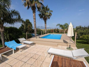 Isola del sole, Appartamenti con piscina Balestrate
